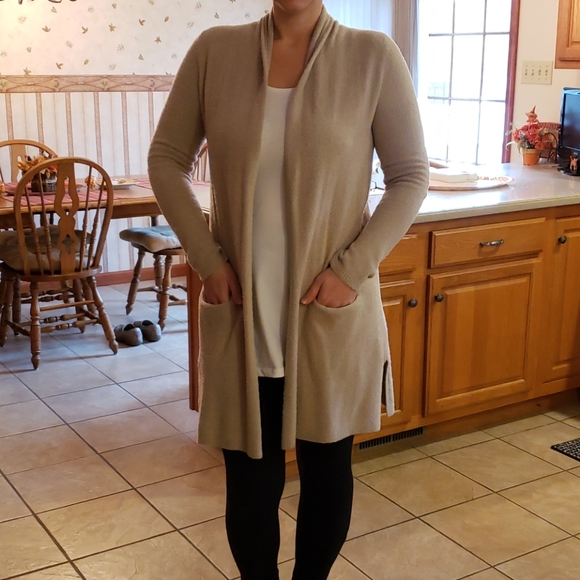 Barefoot Dreams Sweaters - Barefoot Dreams Cardigan Sweater